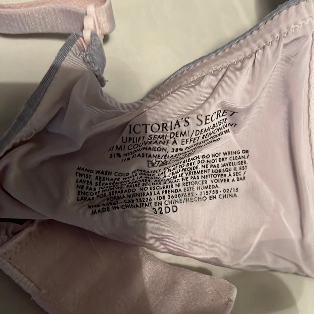 Bra32 DD